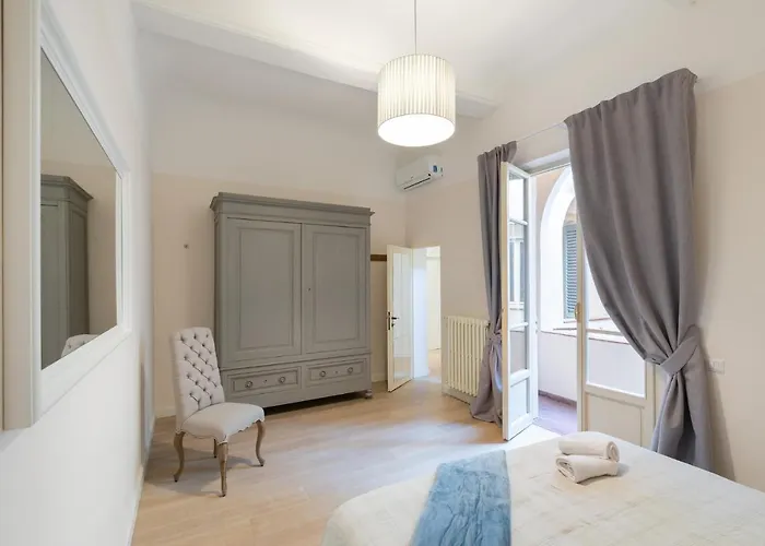 Pure Luxury In Oltrarno * Florencie