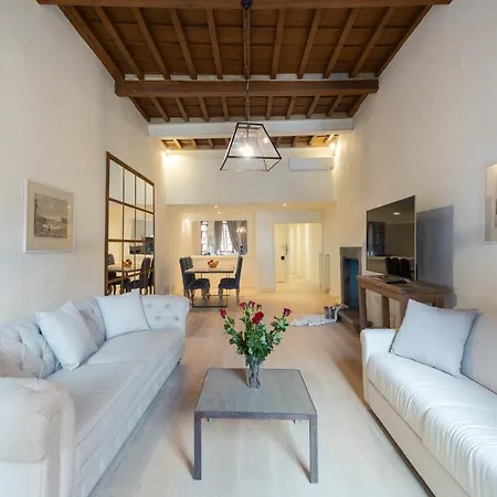 Pure Luxury In Oltrarno Διαμέρισμα *